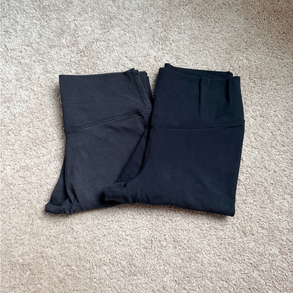Old Navy Black/Grey Capri Leggings